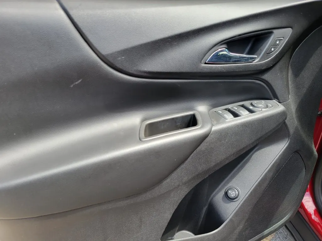 2020 Chevrolet Equinox 1.5T LT - Photo 18