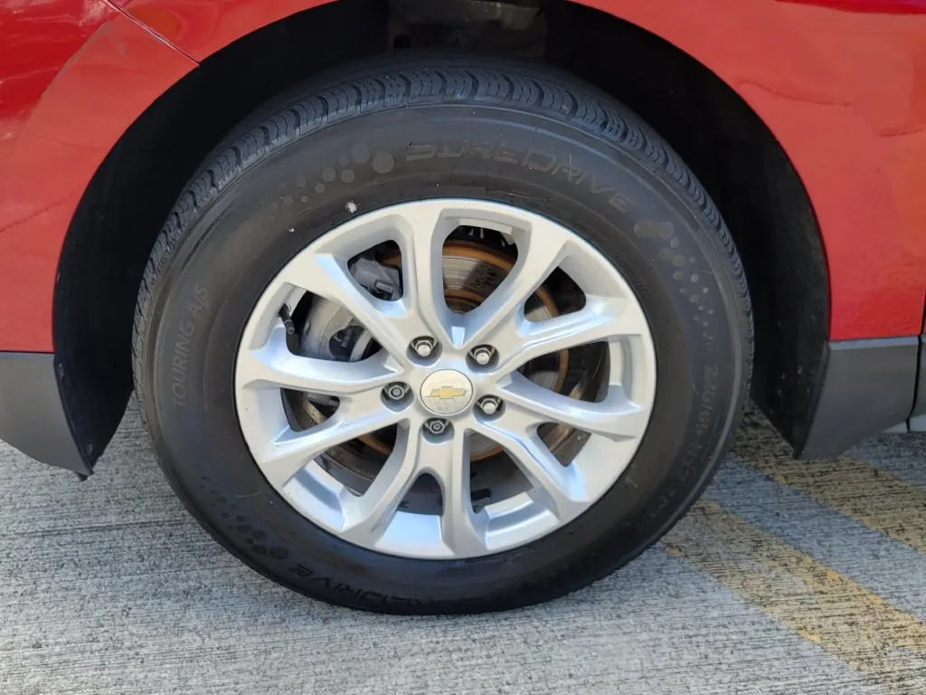 2020 Chevrolet Equinox 1.5T LT - Photo 4