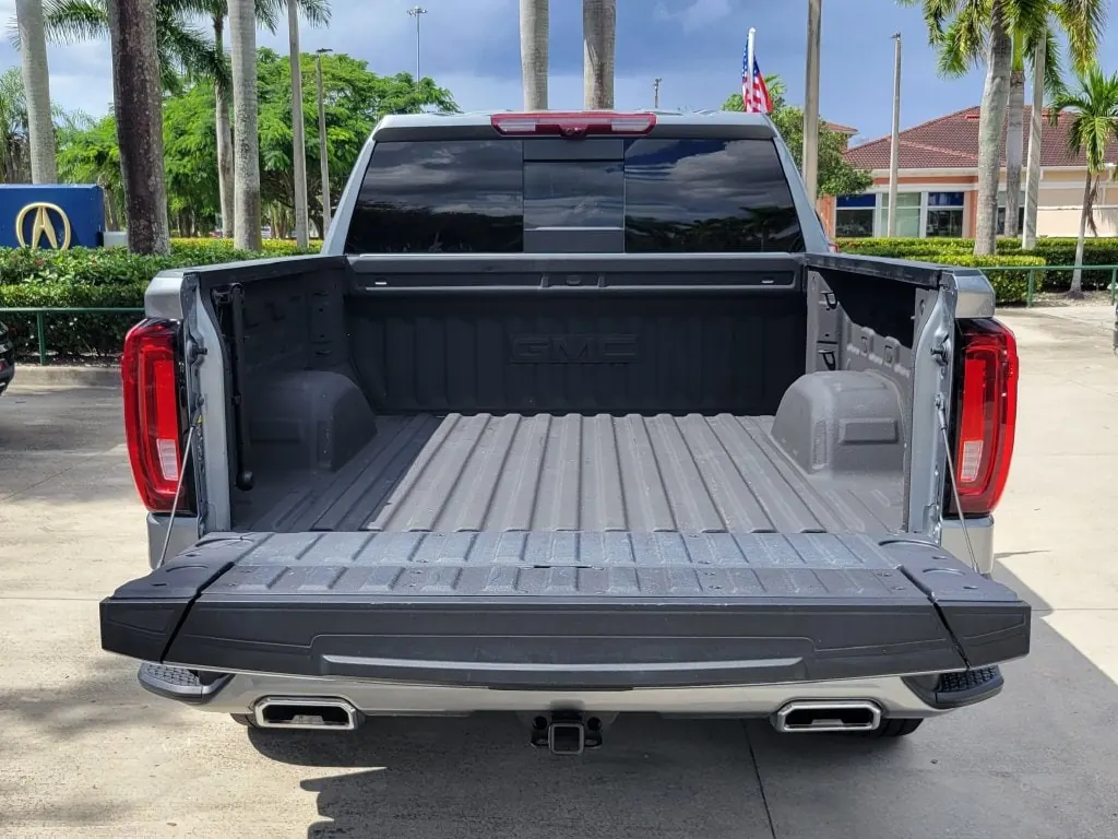2025 GMC Sierra Denali 4WD Crew Cab Short Box - Photo 8