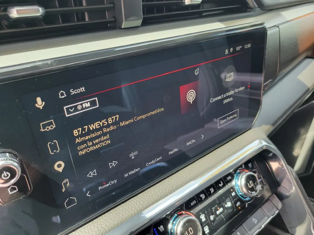 2025 GMC Sierra Denali 4WD Crew Cab Short Box - Photo 27