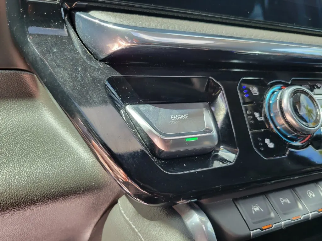 2025 GMC Sierra Denali 4WD Crew Cab Short Box - Photo 26