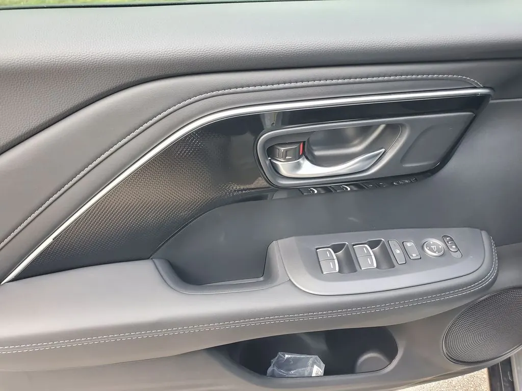 2026 Acura ADX Base - Photo 12