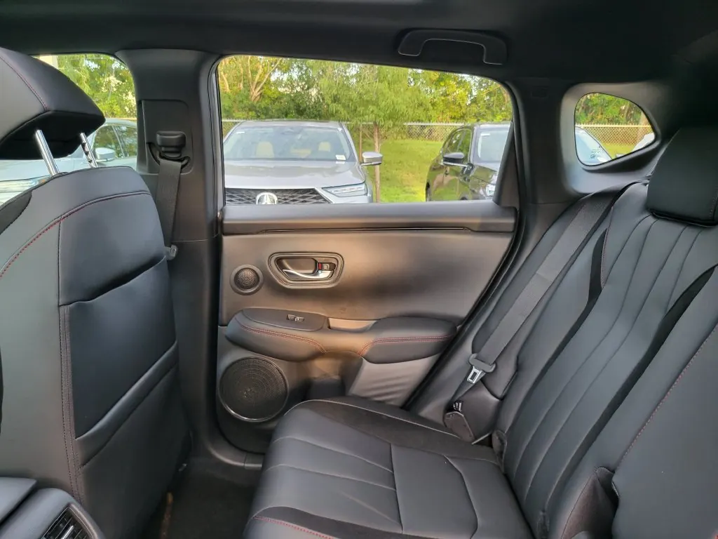 2026 Acura ADX A-Spec - Photo 7