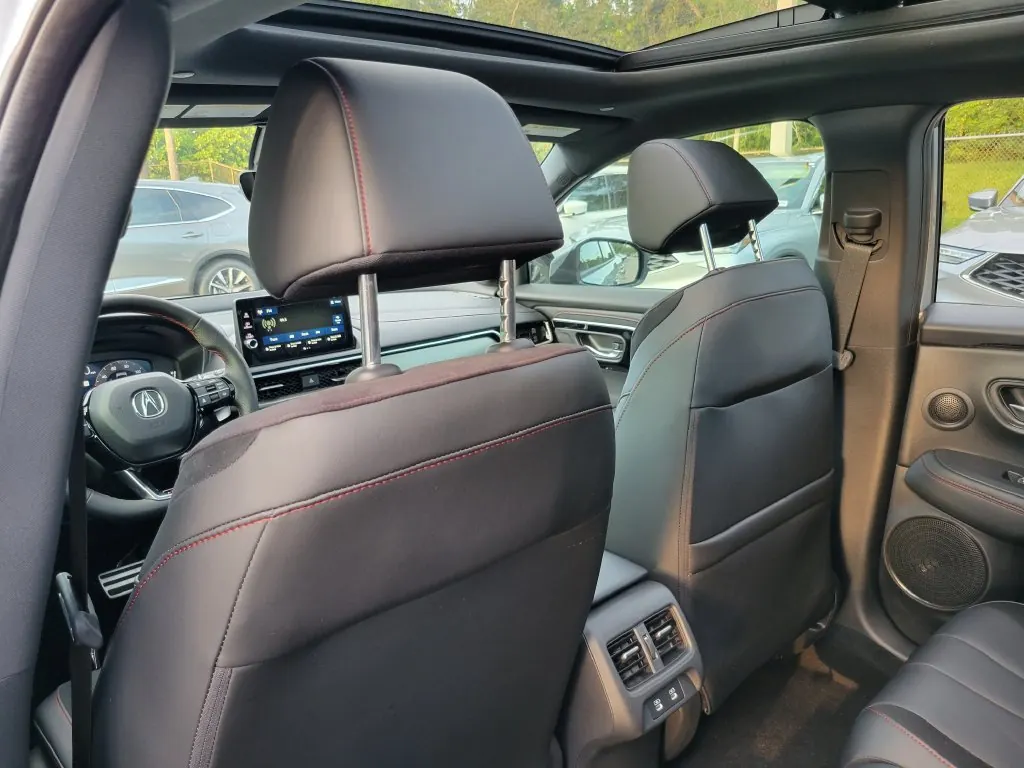 2026 Acura ADX A-Spec - Photo 6