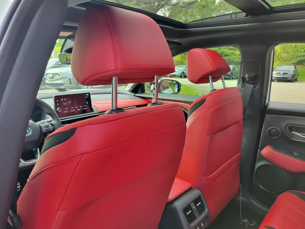 2026 Acura ADX A-Spec - Photo 6