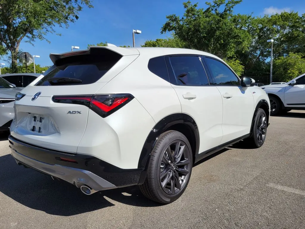 2026 Acura ADX A-Spec - Photo 4