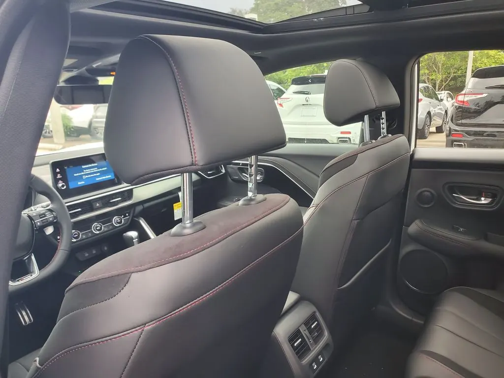 2026 Acura ADX A-Spec - Photo 6