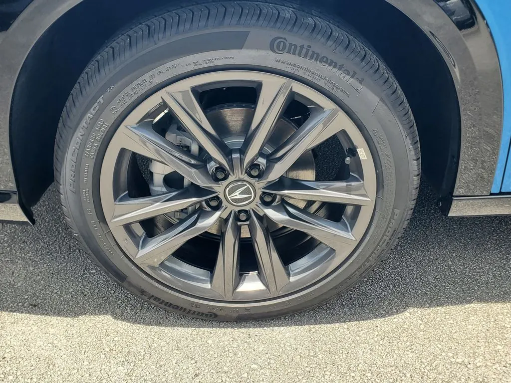 2026 Acura ADX A-Spec - Photo 3