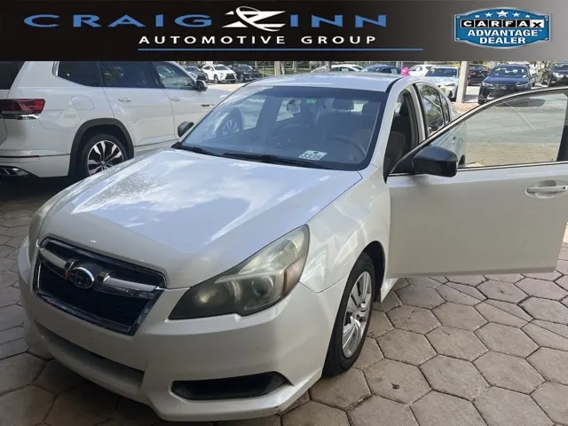 2013 Subaru Legacy 2.5i CVT - Photo 1