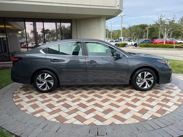 2022 Subaru Legacy Premium - Photo 3