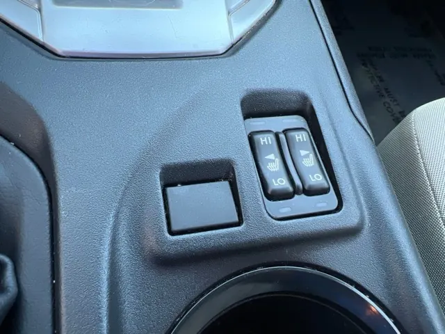 2021 Subaru Impreza 2.0i Premium CVT PZEV - Photo 24