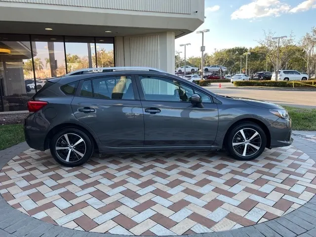 2020 Subaru Impreza 2.0i Premium CVT PZEV - Photo 3