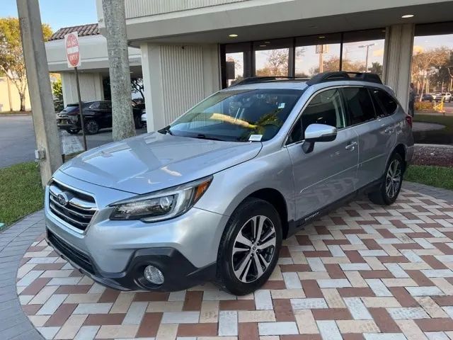 2019 Subaru Outback 2.5i Limited - Photo 8