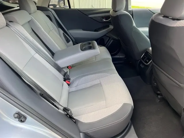 2022 Subaru Outback Premium - Photo 12