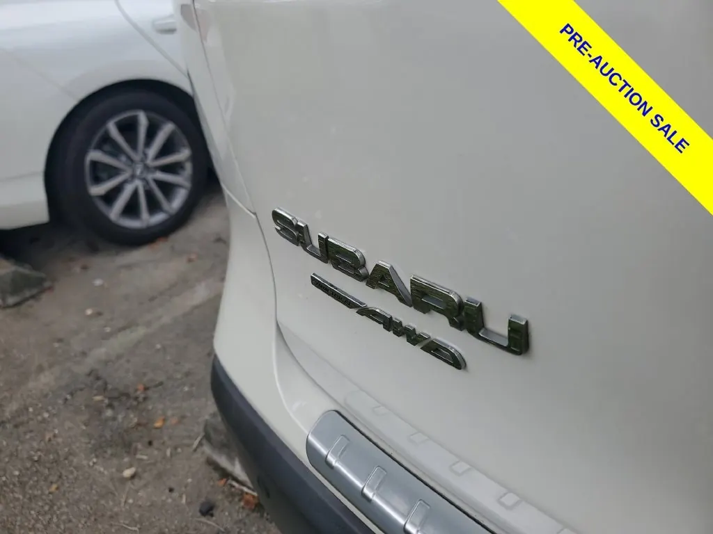 2019 Subaru Ascent Limited 8 Passenger - Photo 10