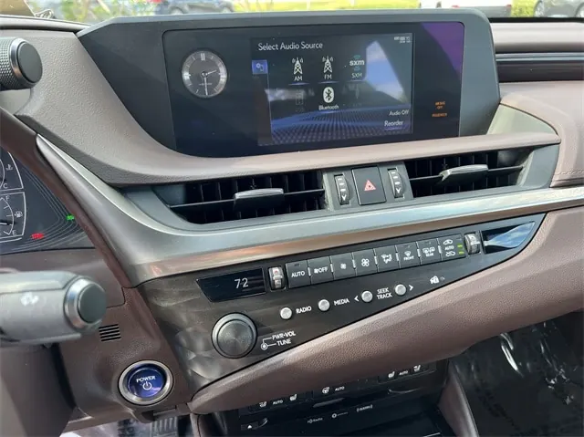 2020 Lexus ES 300h 300h - Photo 16