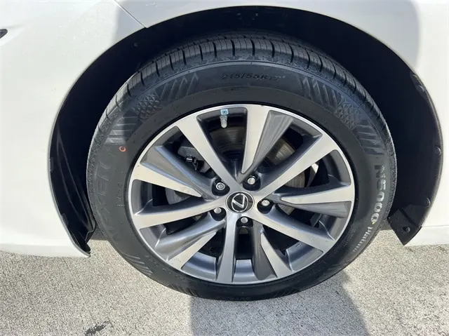2020 Lexus ES 300h 300h - Photo 10