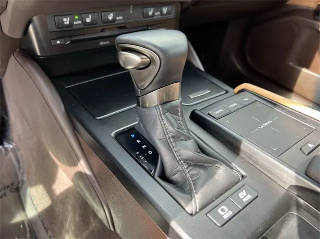 2020 Lexus ES 300h 300h - Photo 19