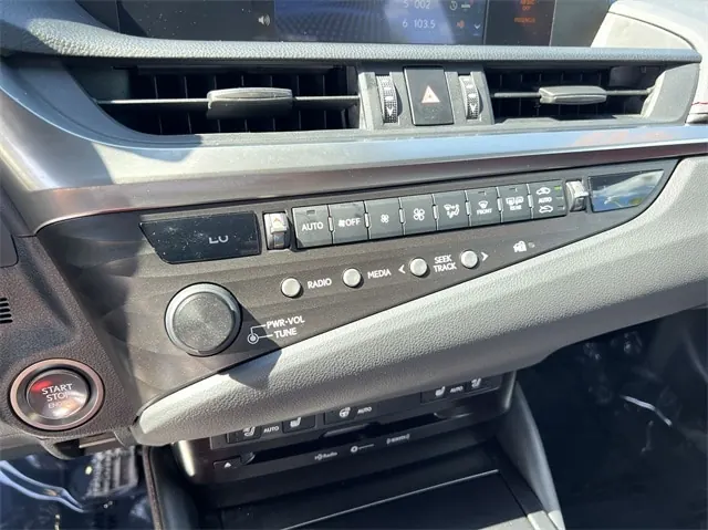 2020 Lexus ES 350 350 F Sport - Photo 17