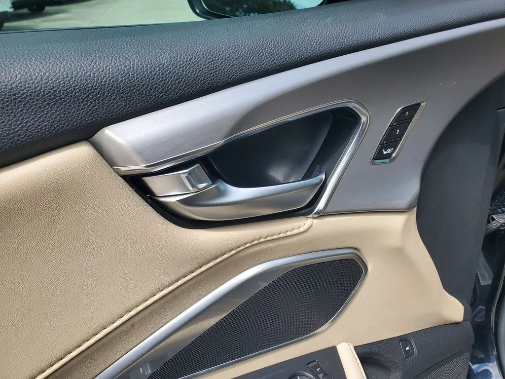 2024 Acura RDX SH-AWD - Photo 21