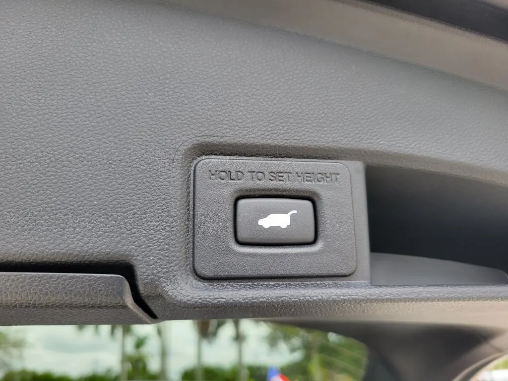 2024 Acura RDX SH-AWD - Photo 9