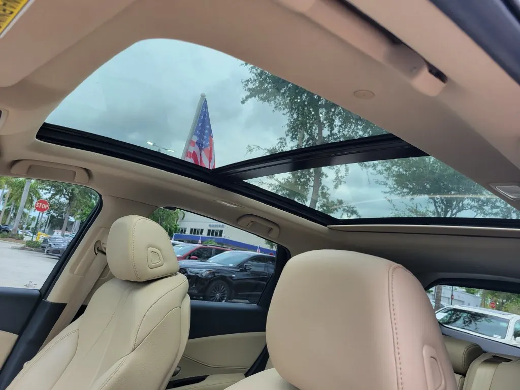 2024 Acura RDX SH-AWD - Photo 18