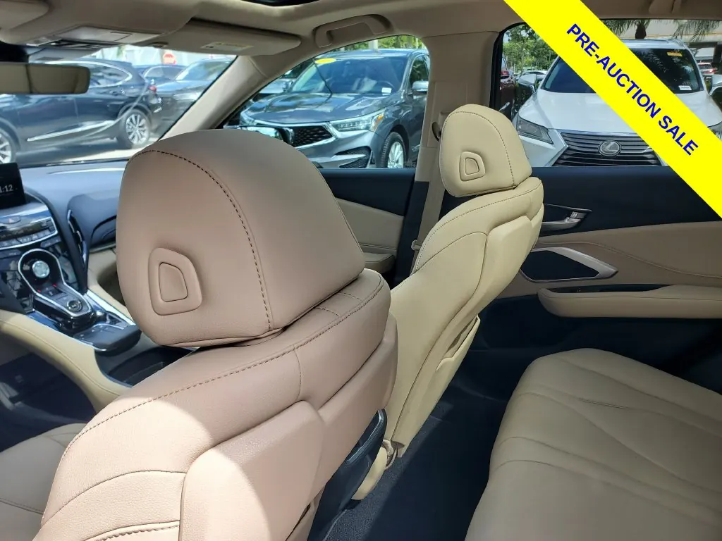 2024 Acura RDX SH-AWD - Photo 11