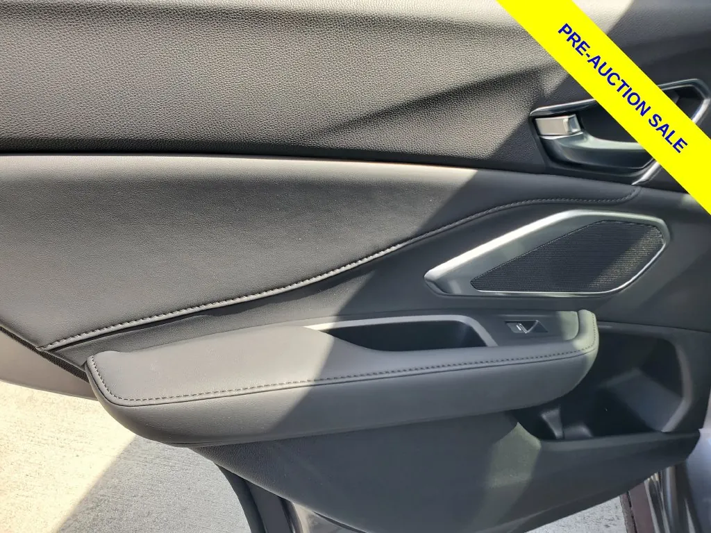 2024 Acura RDX SH-AWD - Photo 13