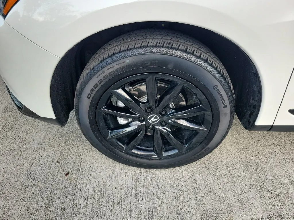 2025 Acura RDX SH-AWD - Photo 4