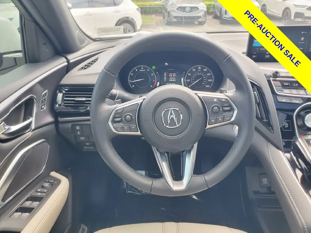 2025 Acura RDX SH-AWD - Photo 24