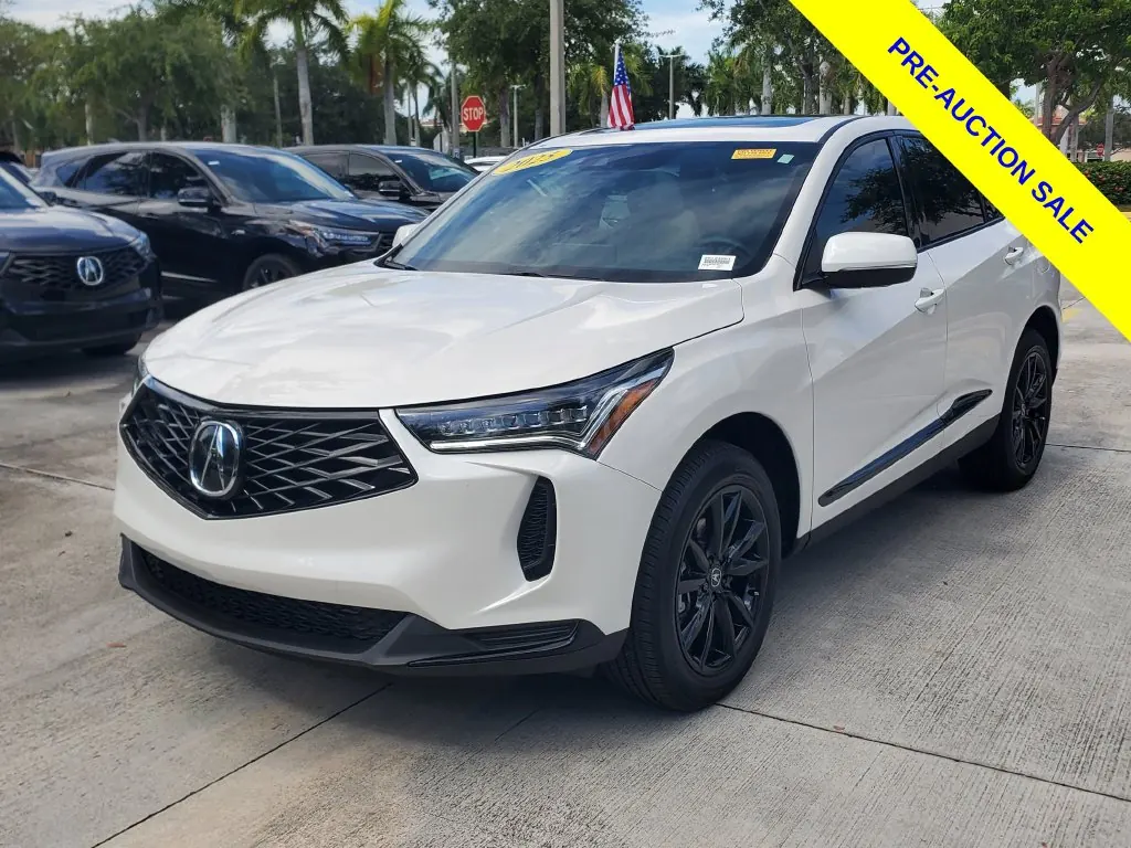 2025 Acura RDX SH-AWD - Photo 3