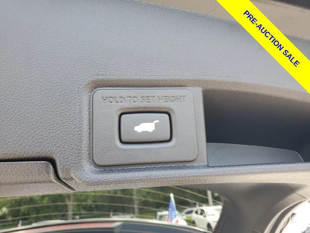 2025 Acura RDX SH-AWD - Photo 9