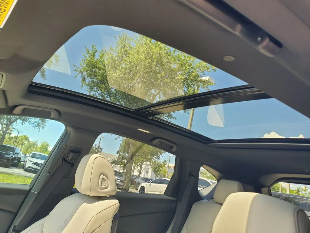 2026 Acura RDX SH-AWD - Photo 11