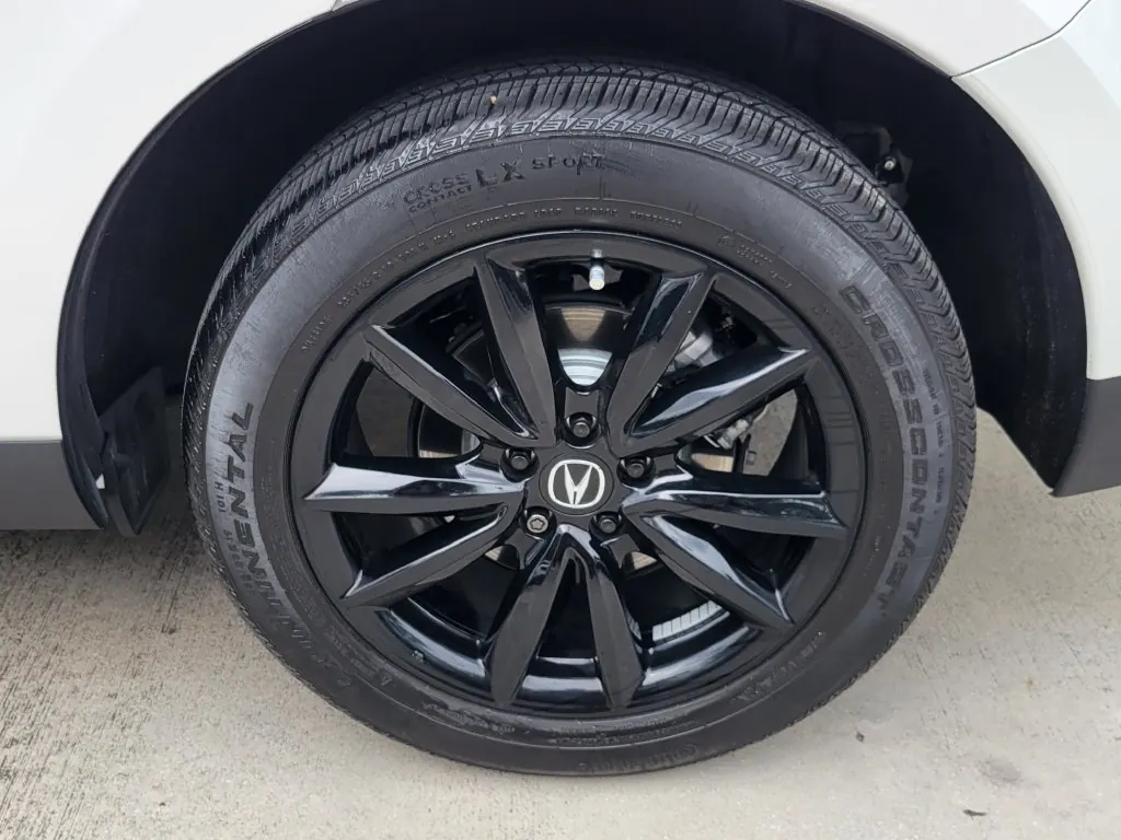 2025 Acura RDX SH-AWD - Photo 4