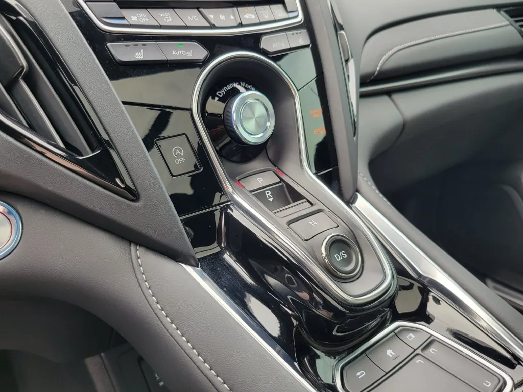 2025 Acura RDX SH-AWD - Photo 31