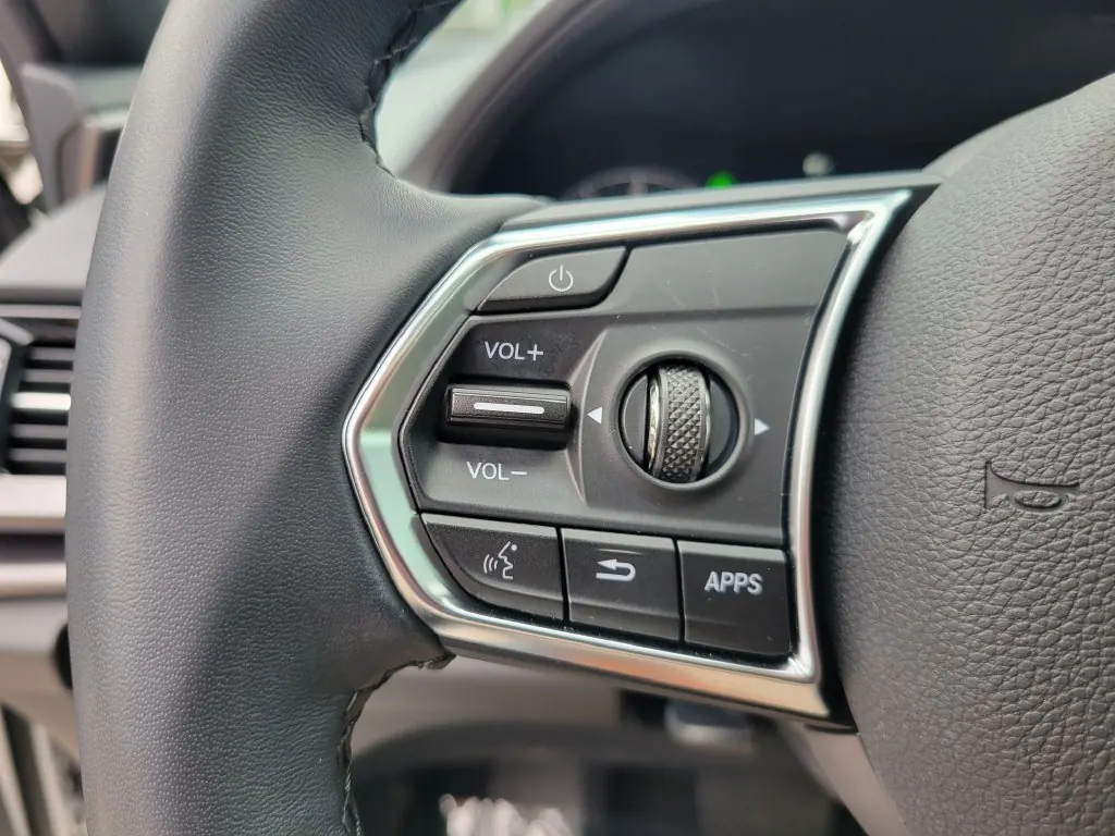2025 Acura RDX SH-AWD - Photo 25