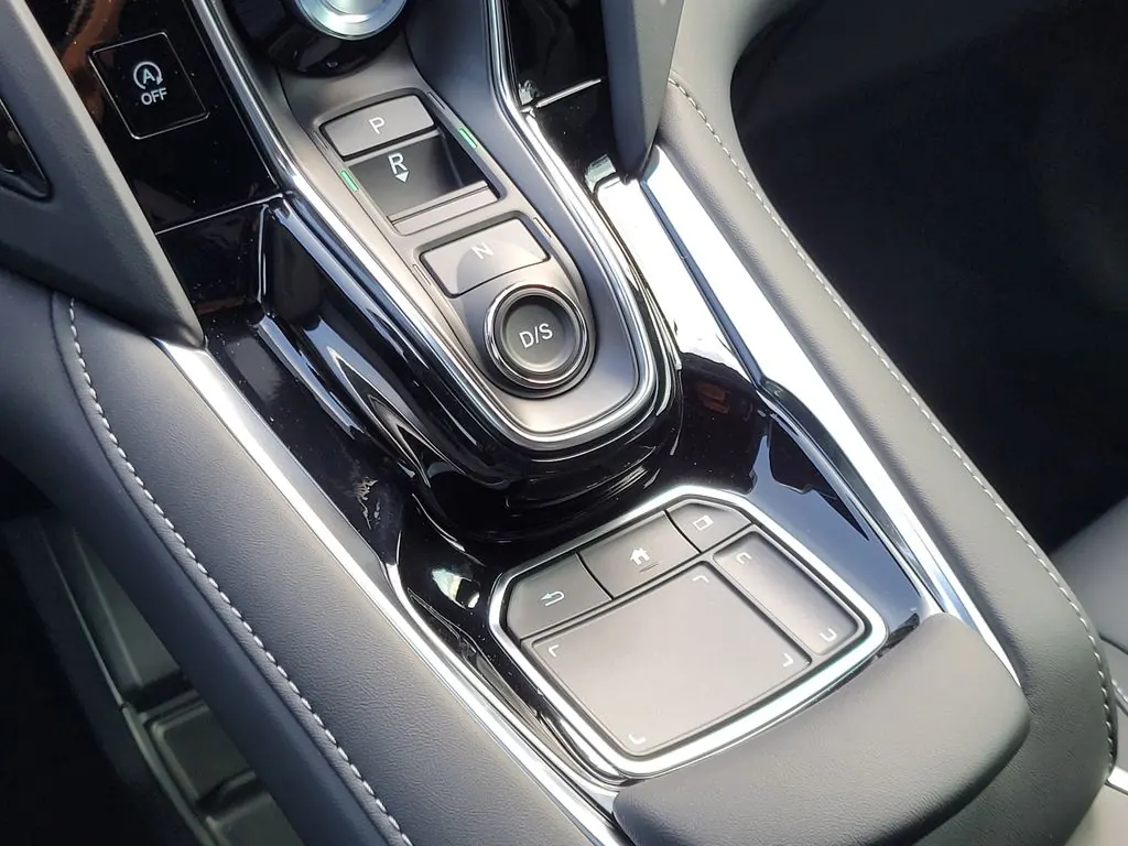 2026 Acura RDX SH-AWD - Photo 18