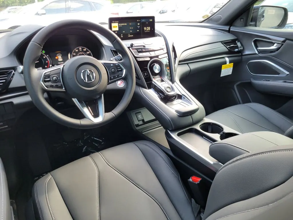 2026 Acura RDX SH-AWD - Photo 8