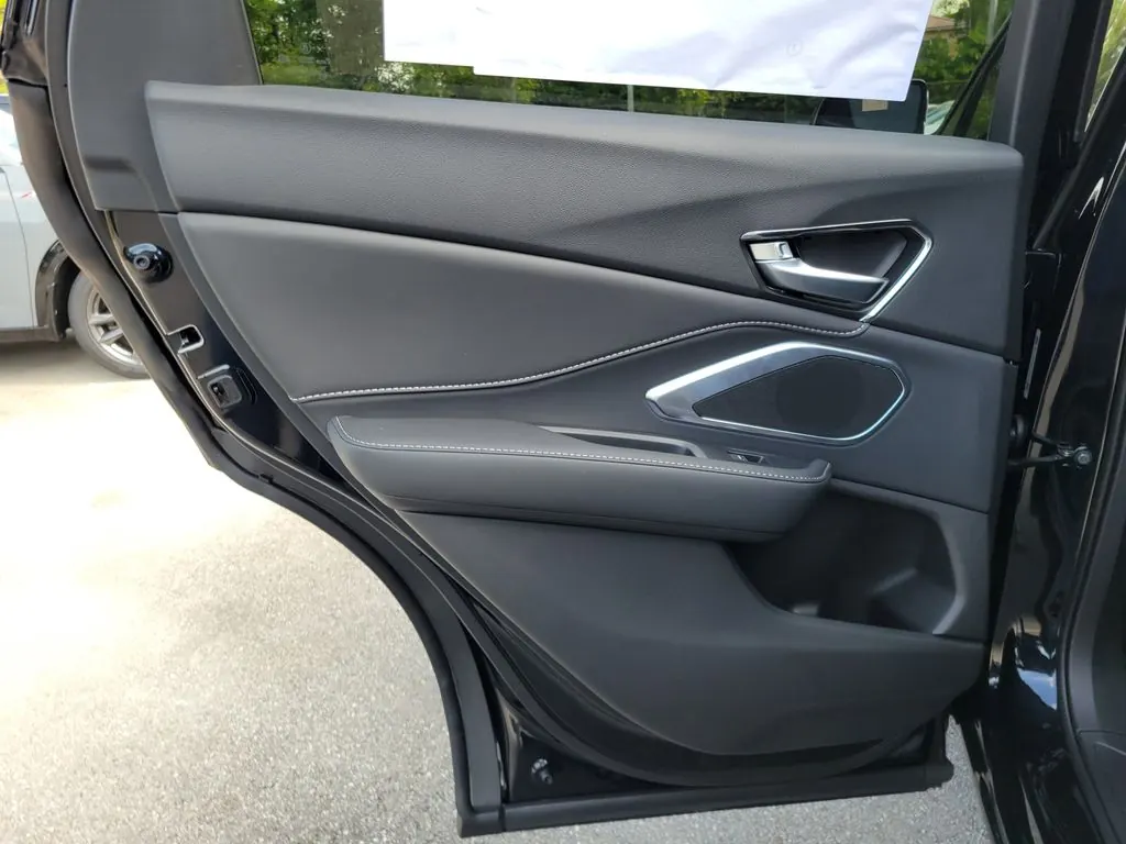 2026 Acura RDX SH-AWD - Photo 9