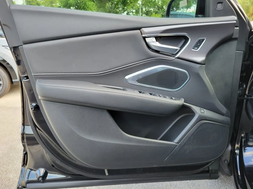 2026 Acura RDX SH-AWD - Photo 12