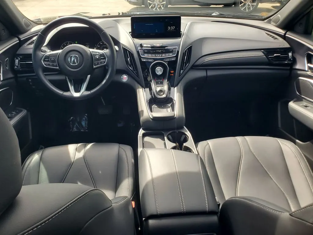 2025 Acura RDX SH-AWD - Photo 10