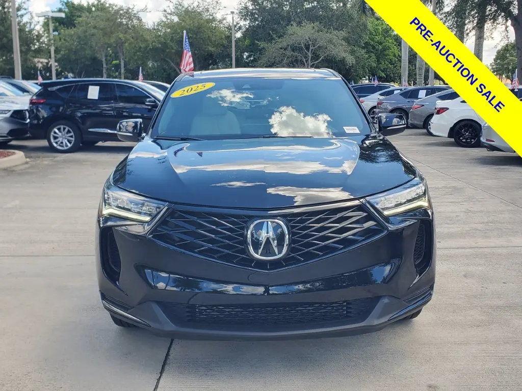 2025 Acura RDX SH-AWD - Photo 2