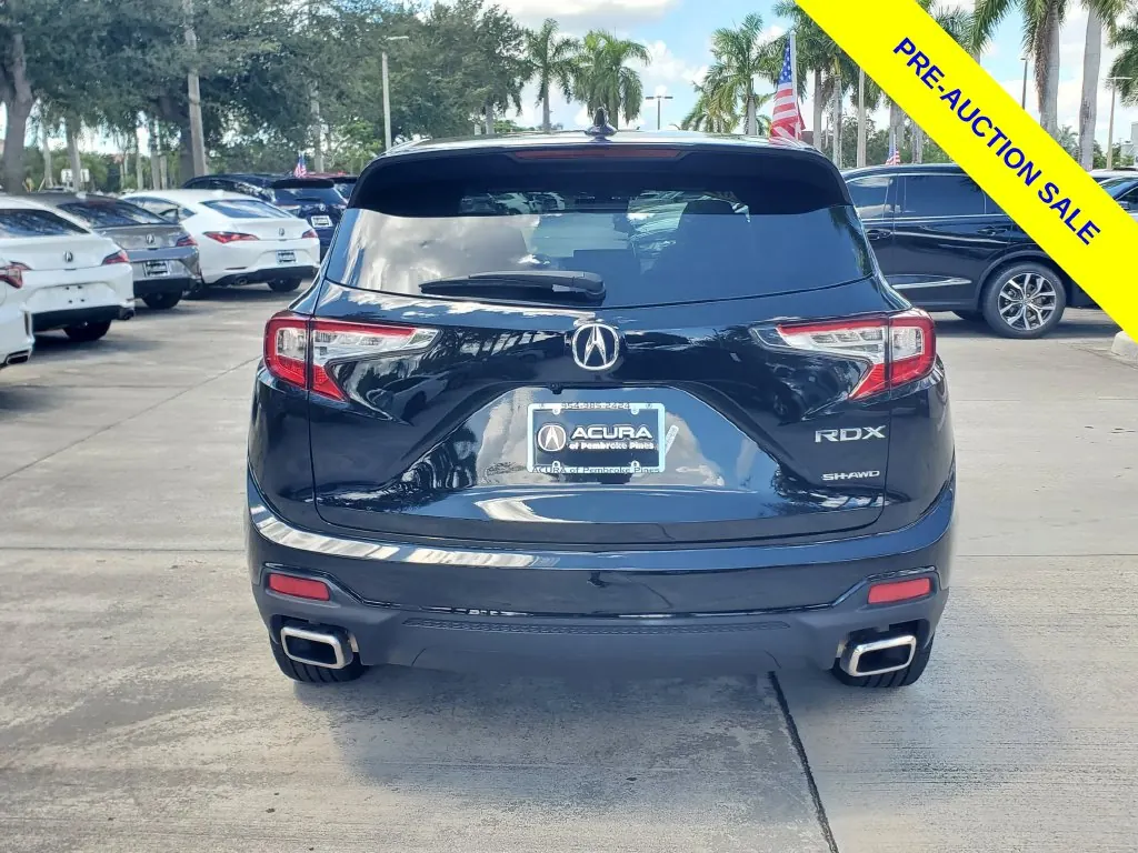 2025 Acura RDX SH-AWD - Photo 6