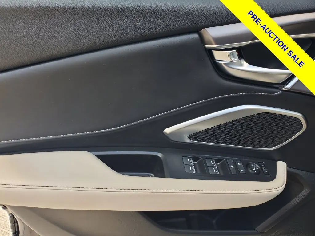 2025 Acura RDX SH-AWD - Photo 20
