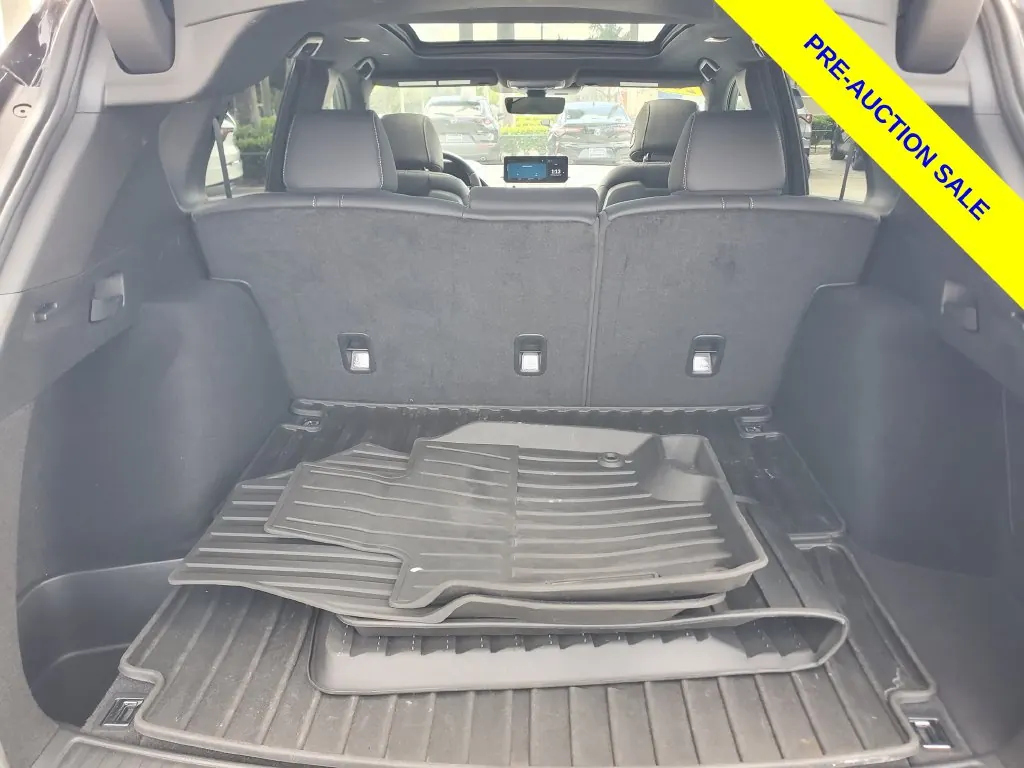 2025 Acura RDX SH-AWD - Photo 8