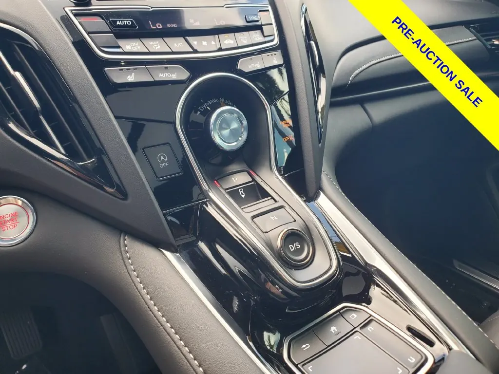 2025 Acura RDX SH-AWD - Photo 31