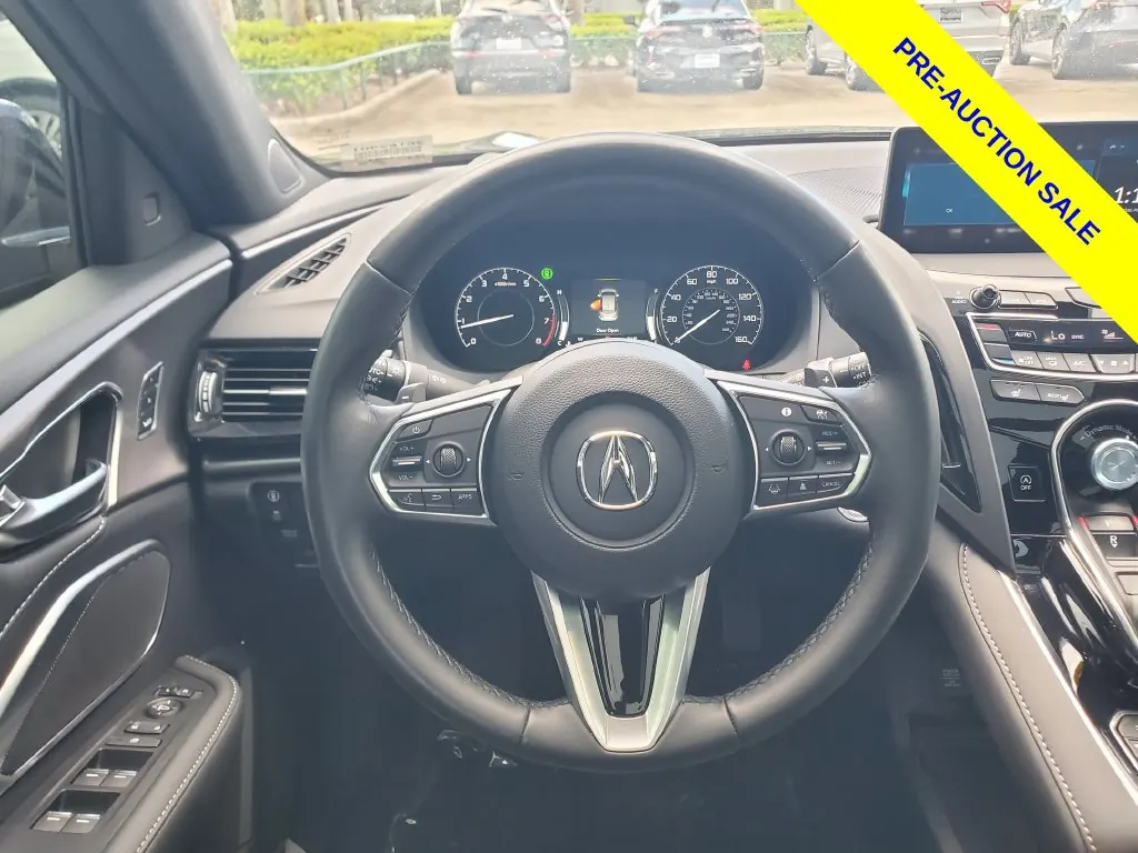 2025 Acura RDX SH-AWD - Photo 23