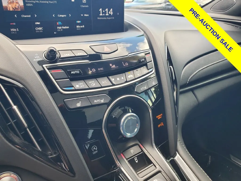 2025 Acura RDX SH-AWD - Photo 30