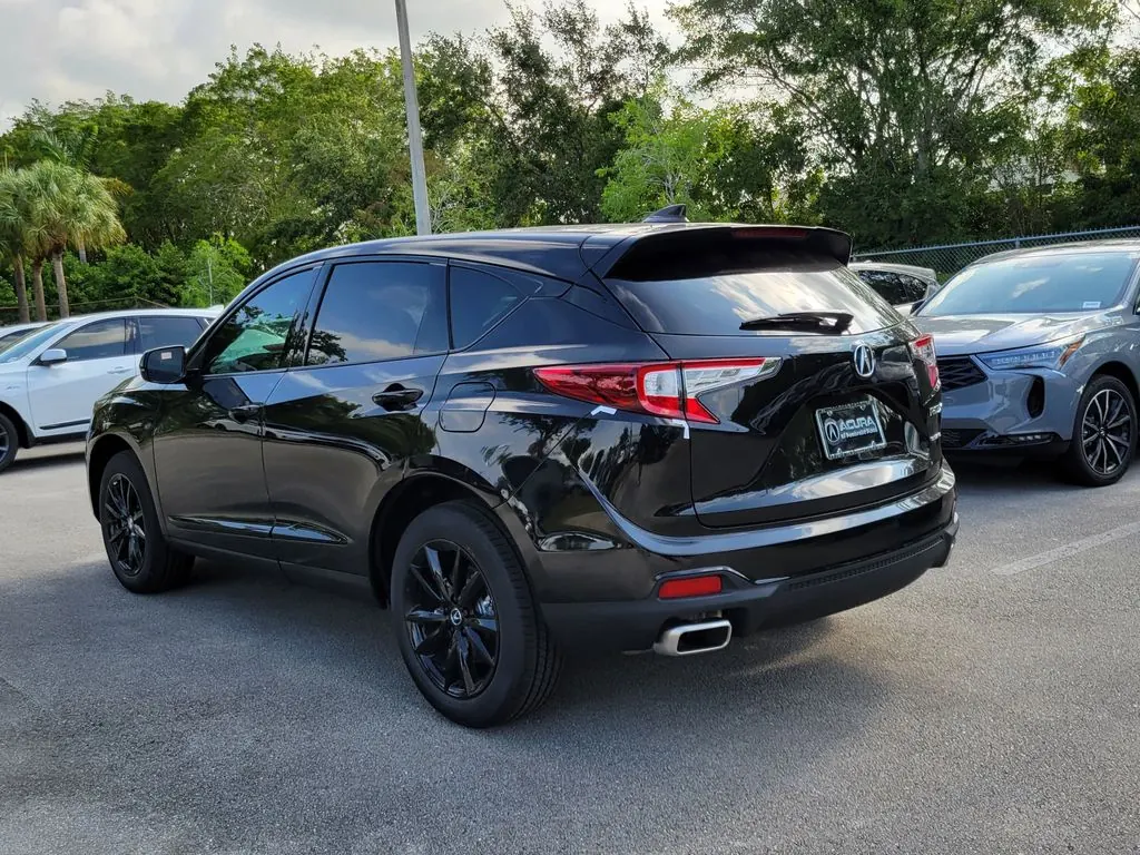 2026 Acura RDX SH-AWD - Photo 3