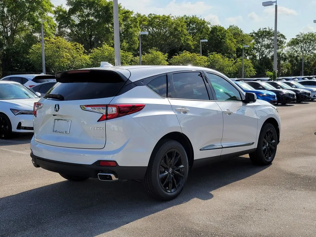 2026 Acura RDX SH-AWD - Photo 4